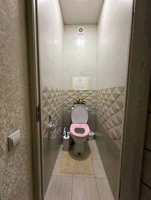 продам квартиру чиланзар 19 кв 2/4/4  59000