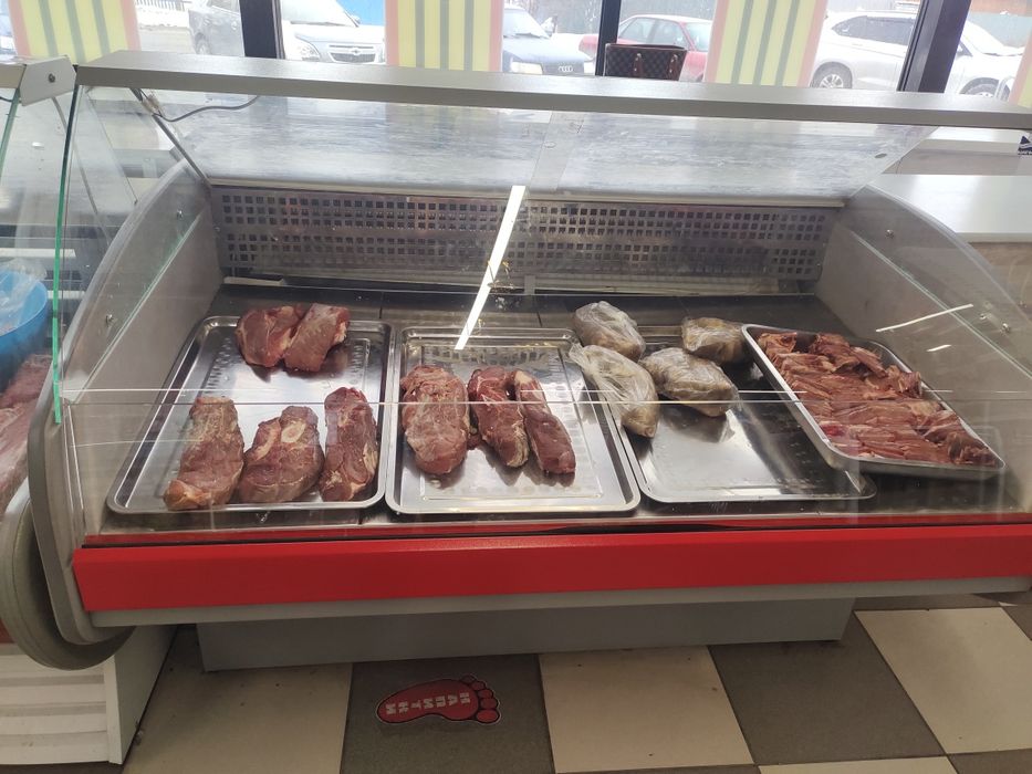 Продам ветринные холодильники