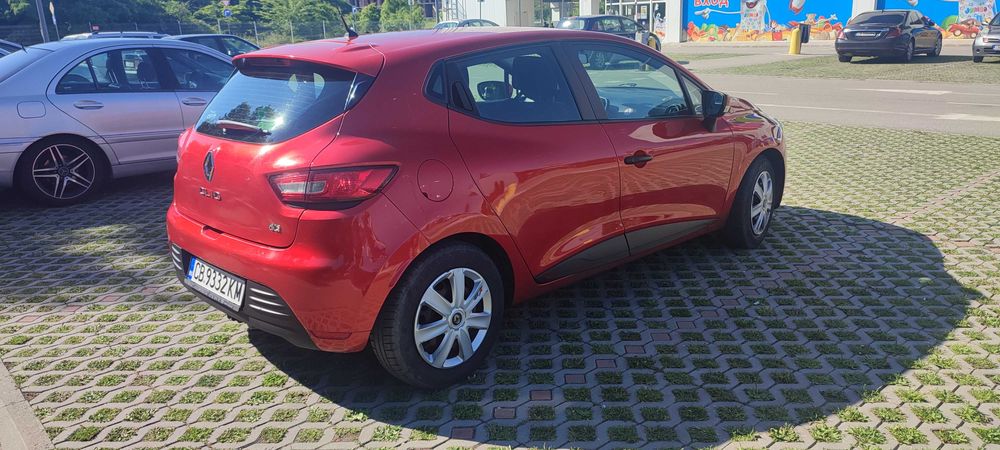 Автомобили под наем , рентакар