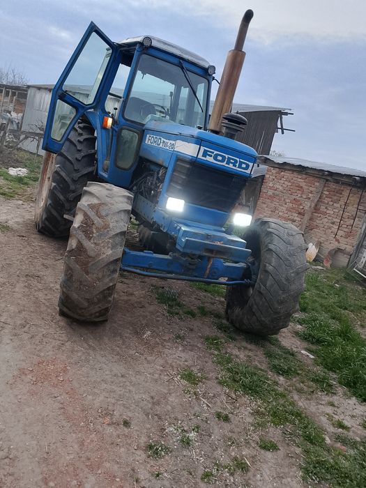 Tractor Ford  tw 20