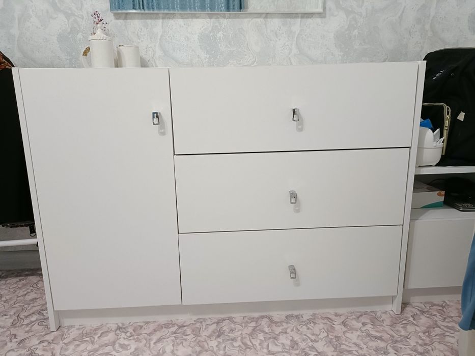 Продам спальный гарнитур