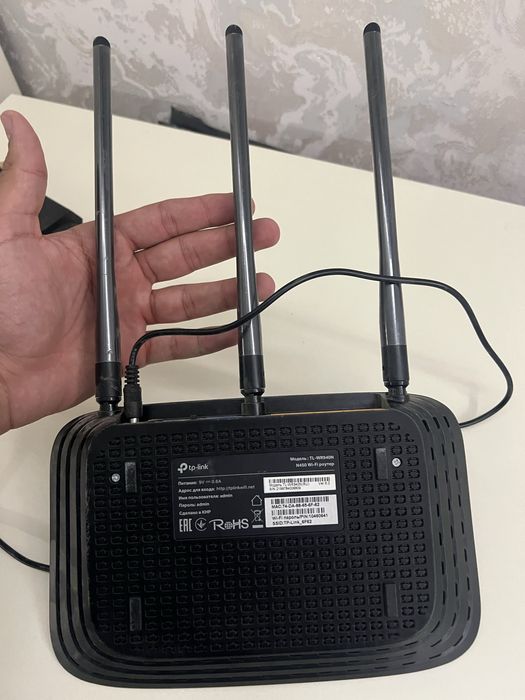 Роутер WiFi идельно вайфай