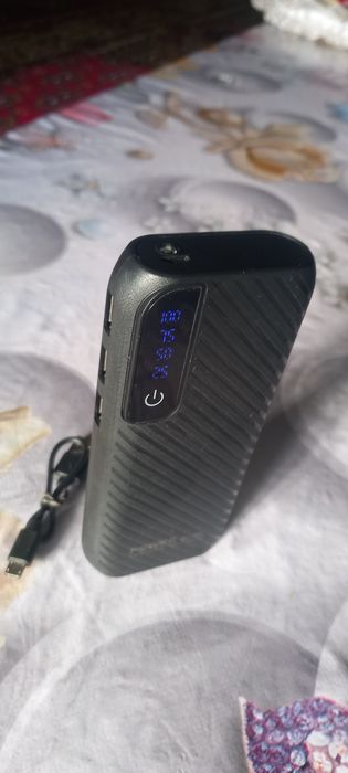 Power bank holati yaxshi yangi 10000.mAh