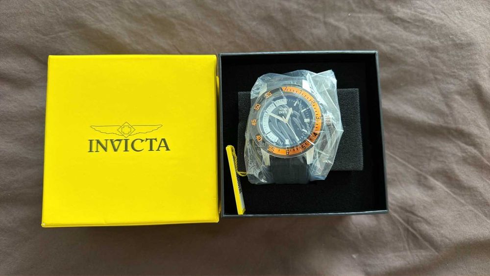 Invicta Pro Чисто нов