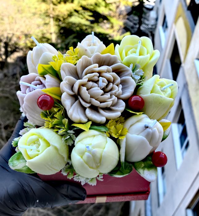 Букети от соеви свещи