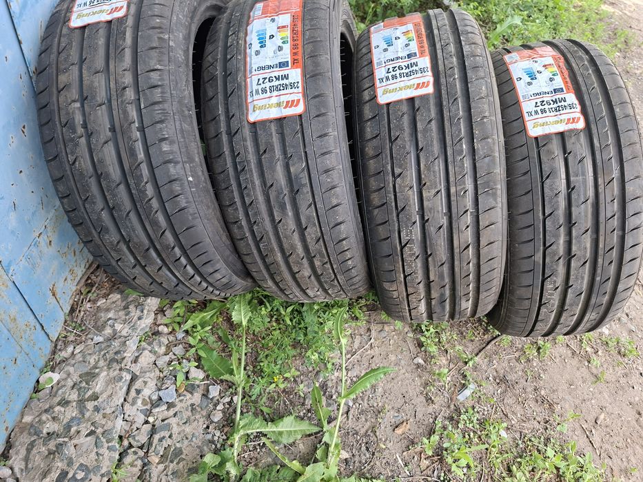 Продам шины. 235/45/18 Китай