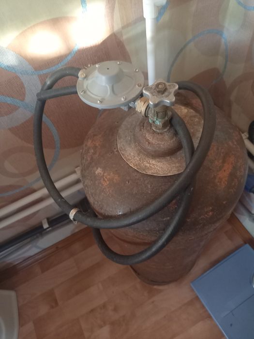 Газовая плита, баллон