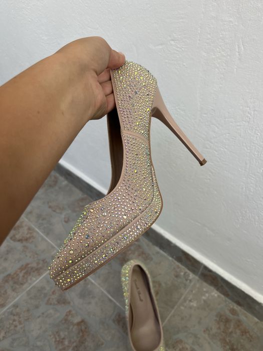 Бежови Токчета - Блестящи