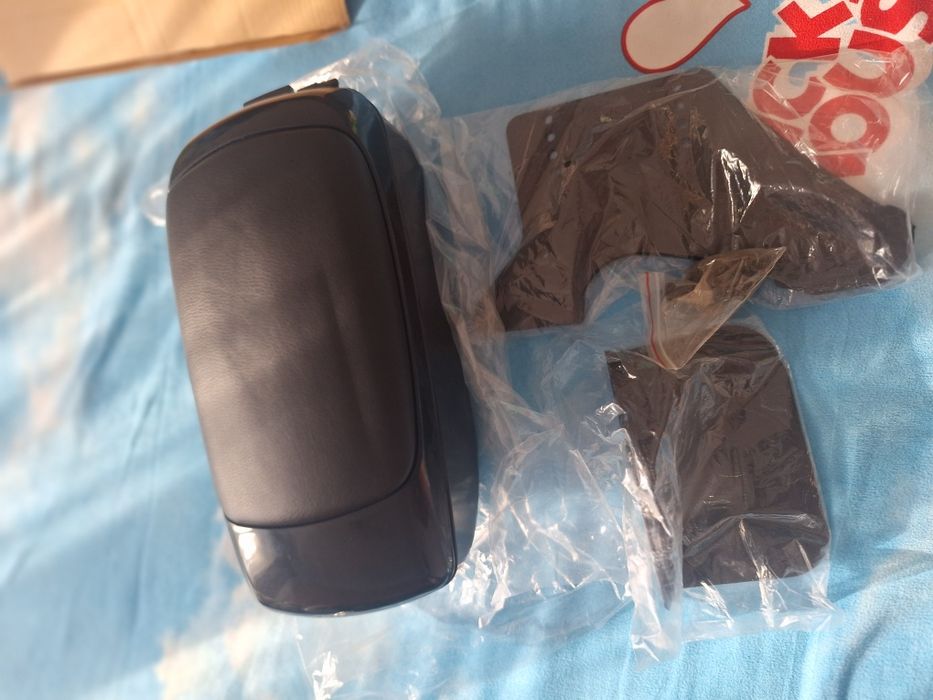 Vând cotieră universală