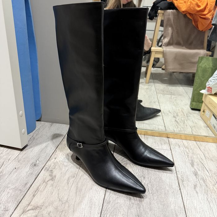 Продаю Сапоги новые