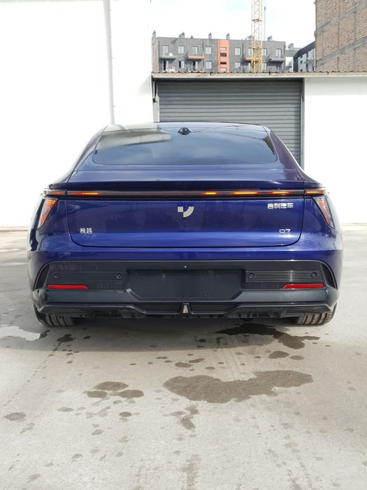 Geely Jiyue Robo 07. Elektro-Mobil