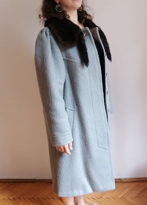 Зимнее пальто с норкой