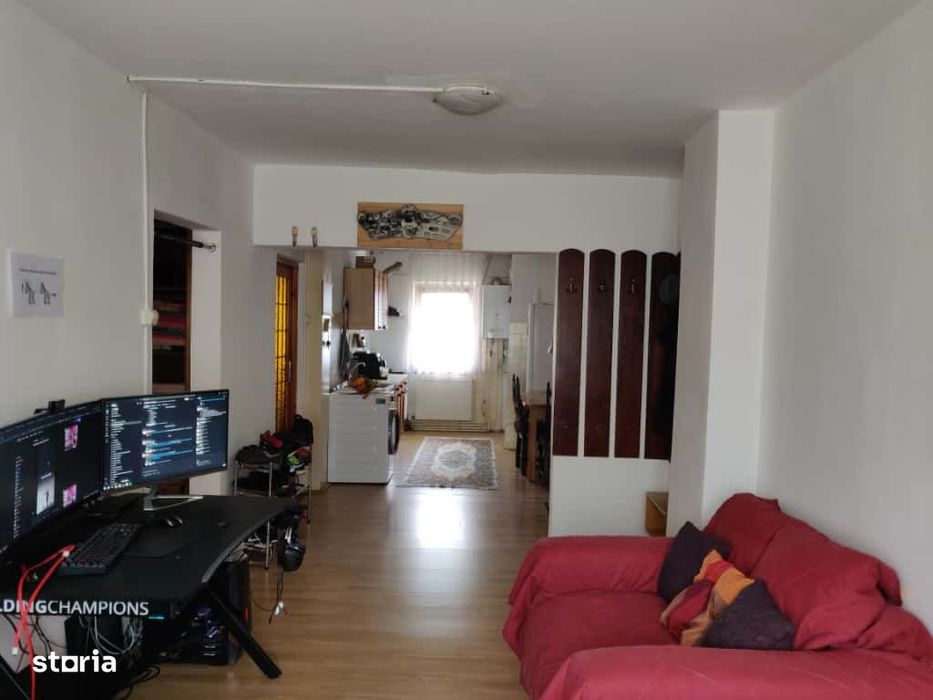 Vand apartament 3 camere Manastur