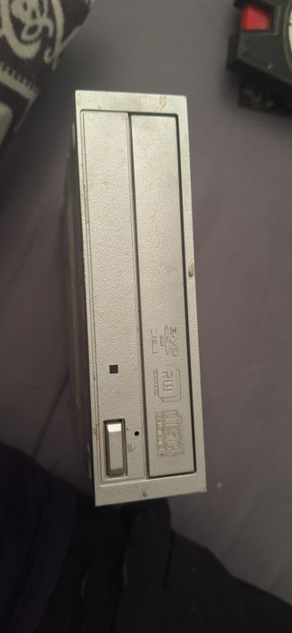 Продаю дисковод, DVD/CD Sony Optiarc Inc.