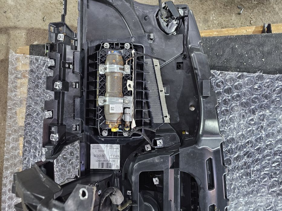 Арматурно табло за Audi a8 d4 4h шито табло