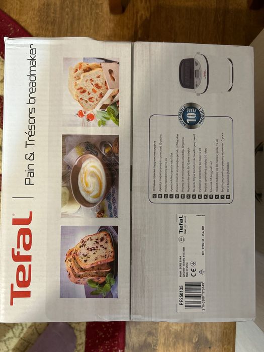 Mașină de făcut paine Tefal