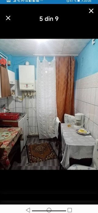 Vând garsonieră mare la parter.