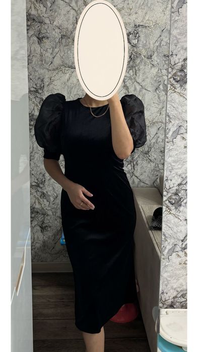 Продам платья на размеры 42-44рр