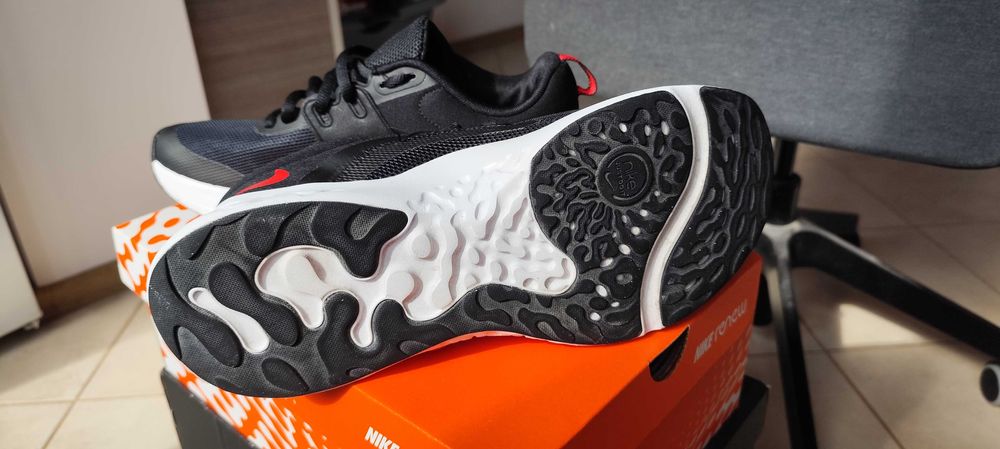 Nike Renew Retaliation TR 3