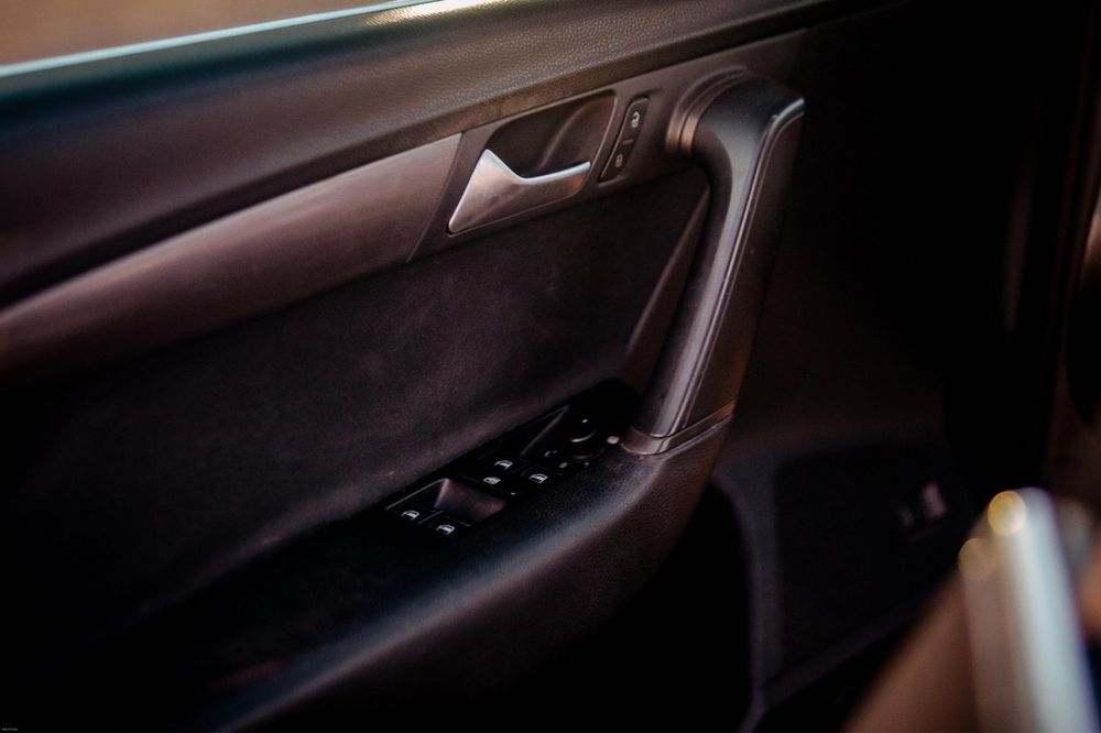 Volkswagen Passat B7 2.0 TDI 170CP