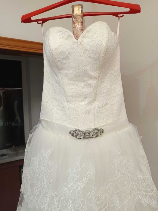 Свадебные платья