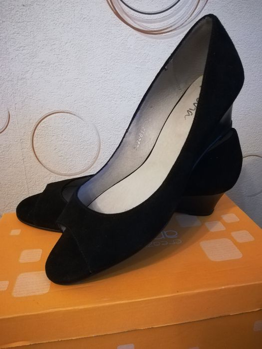 Дамски пролетно-есенни обувки