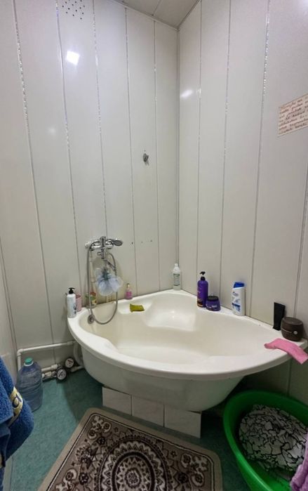 Продаётся 3х ком кв.  1 этаж. 5мкр