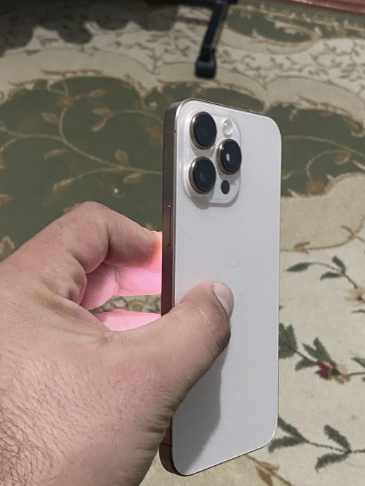 Iphone 16 pro max срочно