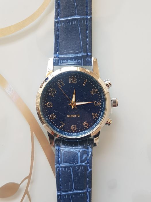 Нов  мъжки   часовник