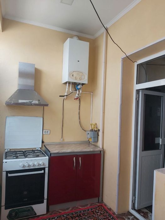 Barcha qulayliklar mavjud 3 xonali kvartira ijaraga beriladi