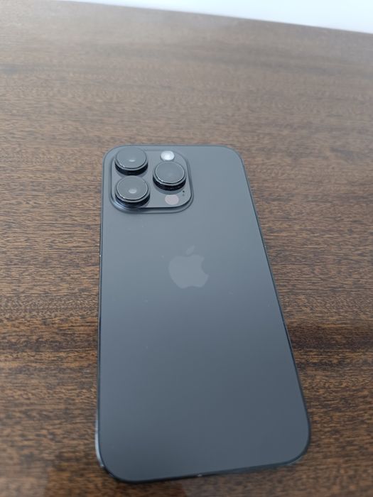 iPhone 14 pro 128gb black