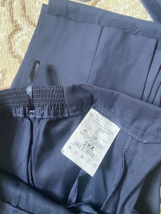 Форма НИШ для девочки. Размер 40-42. Новая