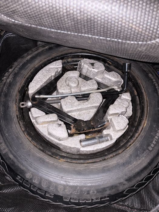 Запаска от ауди R15