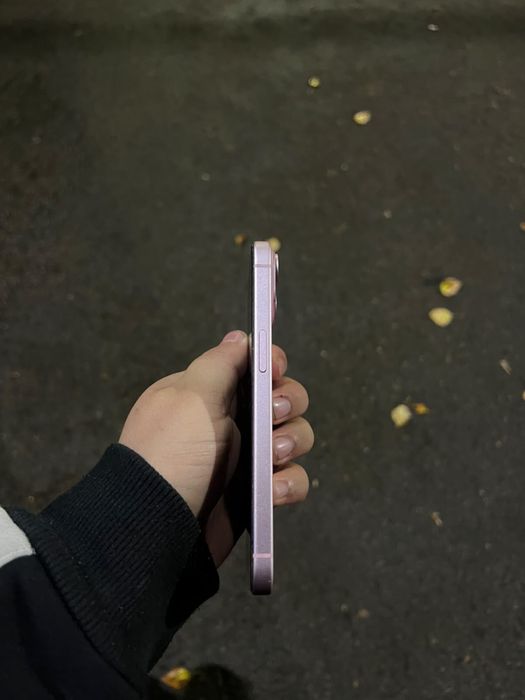 Iphone 15 pink 256гб торг есть