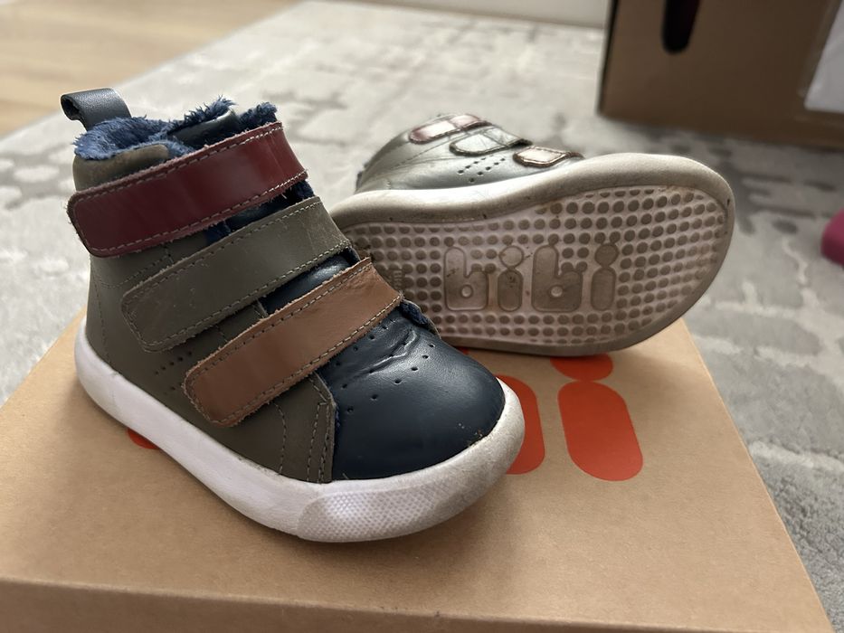 Ghetute Bibi marime 23