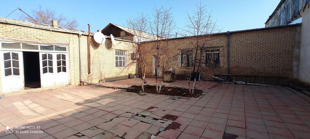 Бухара. Срочно продаётся участок 5 сутук.