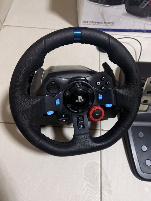 Volan Logitech G29+Pedale+Schimbator / Pretul e in lei!