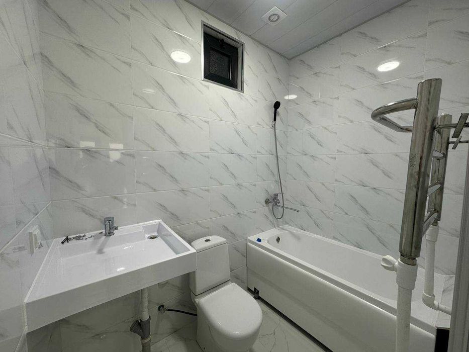 улица Байсунская 1-комнатная квартира в общем дворе с ремонтом