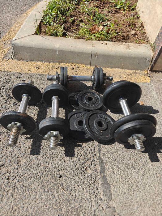 Регулируеми метални дъмбели и тежести