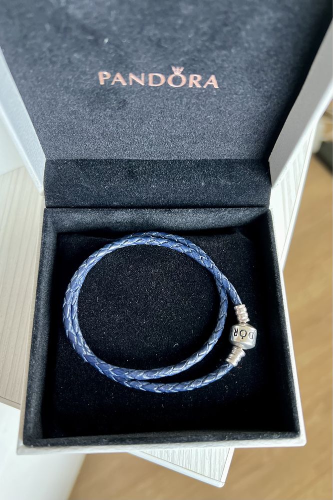 Pandora dark deals blue leather bracelet