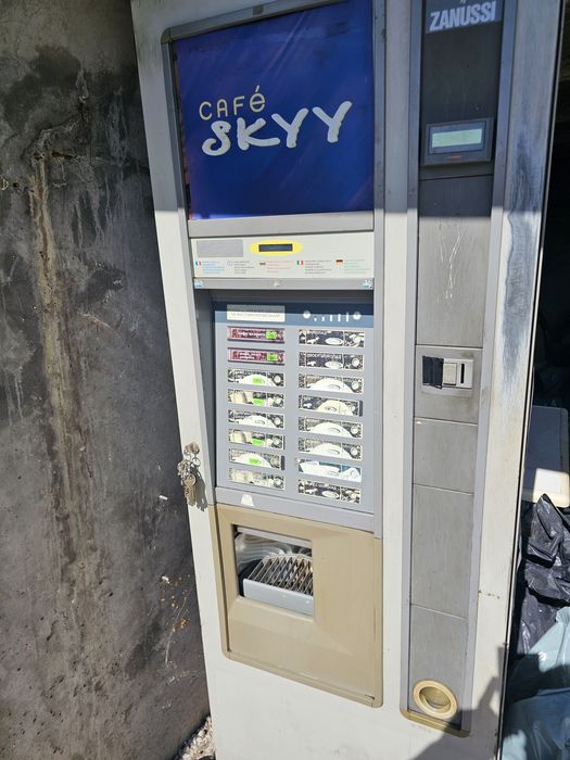 Кафе автомат Зануси Спацио