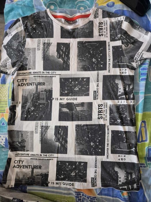 Намалени 11 броя тениски за момче - 12-13 години