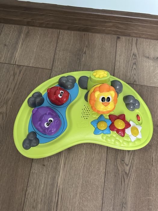 Бебешки люлки, проходилка, упкър, килимче, колан за прохождане