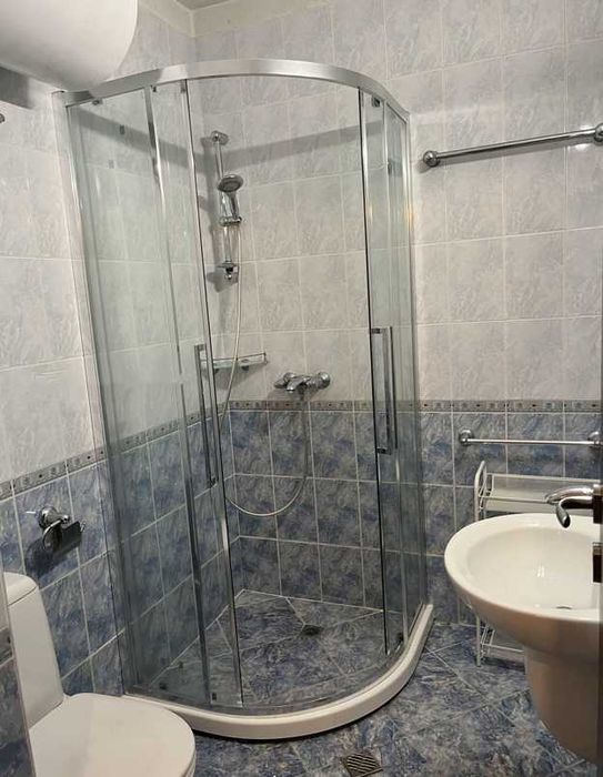 Двустаен апартамент под наем в ж.к. Оборище, 2175195