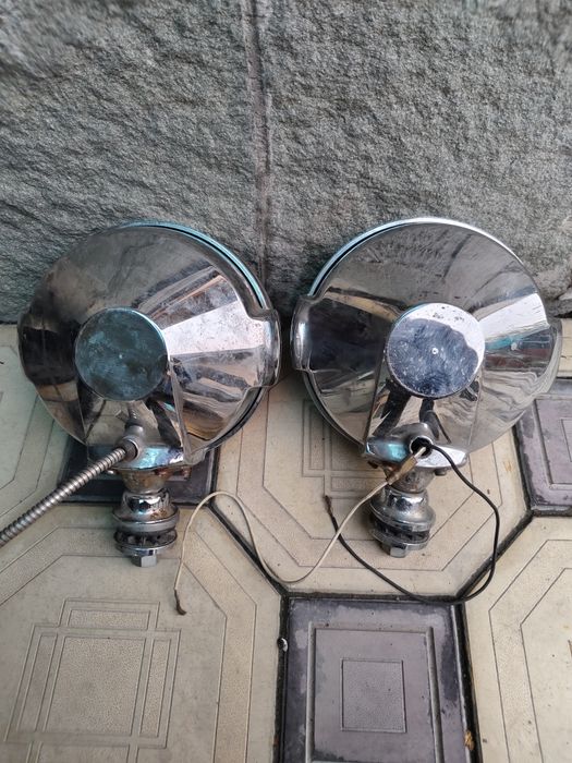 Противотуманные фары на джип