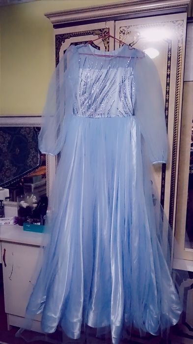 Sifatli matereallardan tikilgan garantiya