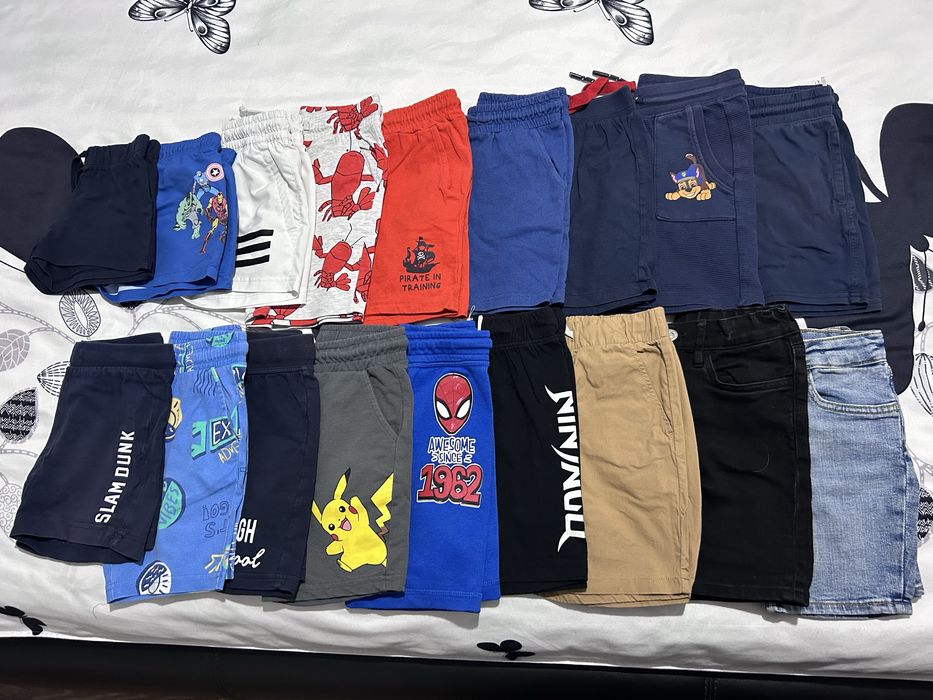 Pantaloni scurti marimea 110