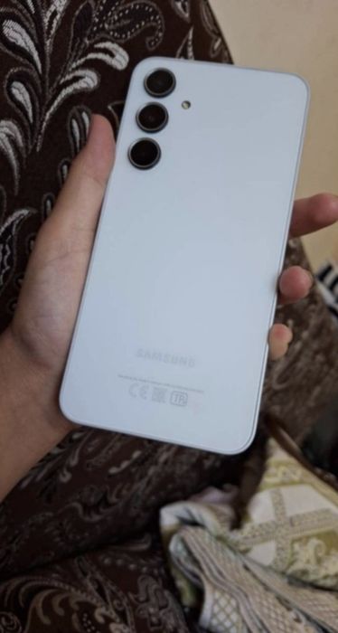 Продам.  телефон