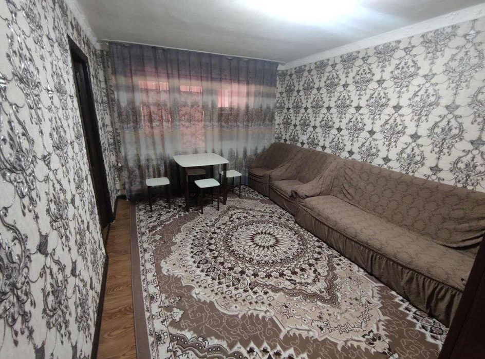 Продаётся 2/2/4,болкон 2х6, метро Дустлик - 1. Чкалов !