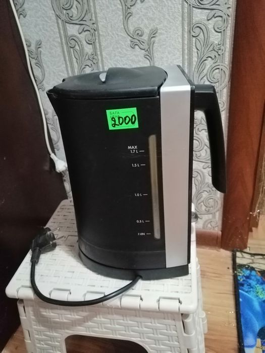Продам Чайник электрический